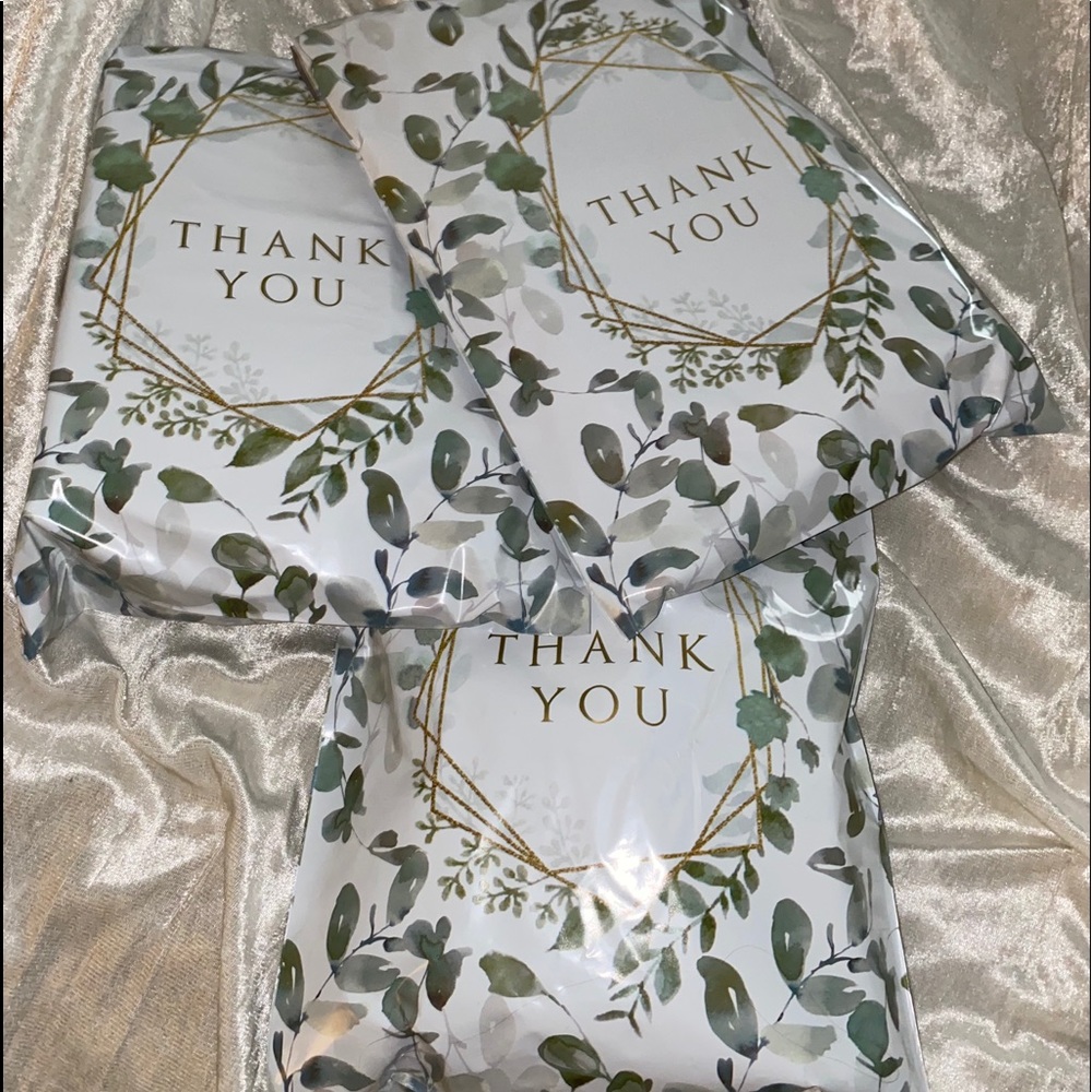 💕HELLO GORGEOUS💕 - Picture 4 of 6